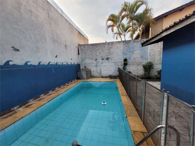 Casa com 3 quartos à venda ou para locação em City América - SP