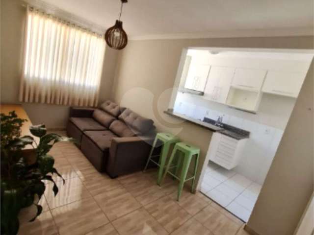 Apartamento com 2 quartos à venda em Jaraguá - SP