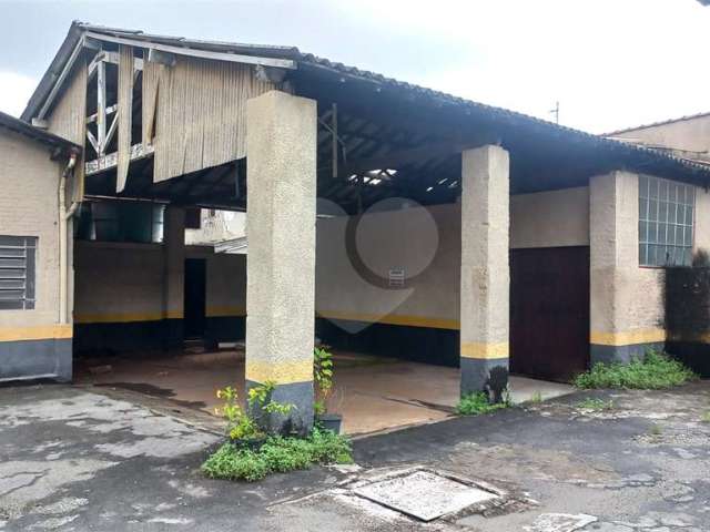 Galpão com 1 quartos à venda ou para locação em Lapa De Baixo - SP