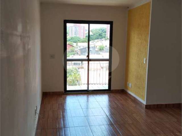 Apartamento com 3 quartos à venda em Conjunto Residencial Vista Verde - SP