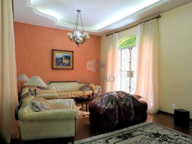 Casa à venda, 4 quartos, 1 suíte, 3 vagas, Luxemburgo - Belo Horizonte/MG