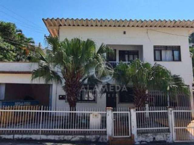 Casa com 6 dormitórios à venda, 220 m² por R$ 380.000,00 - Glória - Blumenau/SC