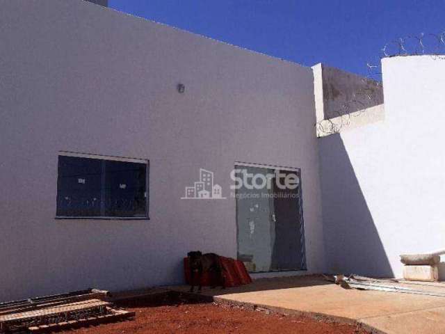 Casa com 3/4 à venda, 70m² + 20m² de área coberta por R$ 550.000 - Portal do Vale - Uberlândia/Minas Gerais