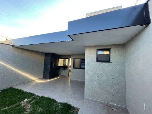 Casa com 3 dormitórios à venda, 95m² por R$ 450.000 - Vida Nova - Uberlândia/MG