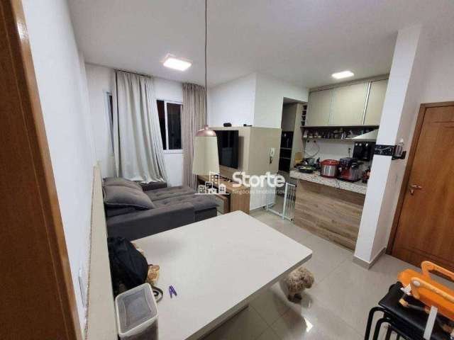 Apartamento com 2 dormitórios à venda, 62 m² por R$ 320.000,00 - Presidente Roosevelt - Uberlândia/MG