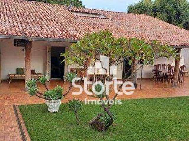 Casa com 3 dormitórios à venda, 318 m² por R$ 1.700.000,00 - Cidade Jardim - Uberlândia/MG