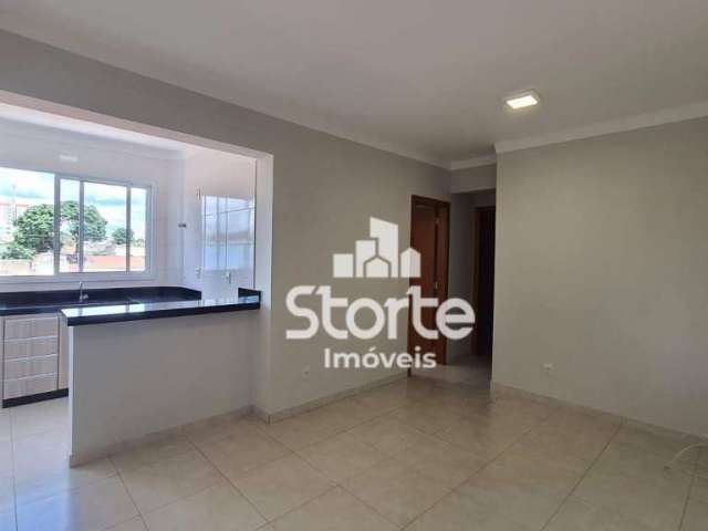 Apartamento com armários de 2/4 à venda, 45m² por R$ 235.000 - Pampulha - Uberlândia/MG