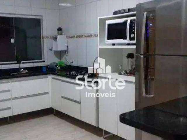 Casa com 3 dormitórios à venda, 180 m² por R$ 450.000,00 - Jardim Holanda - Uberlândia/MG