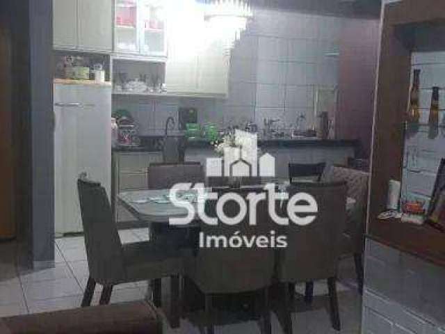 Apartamento com 2 dormitórios à venda, 57 m² por R$ 60.000,00 - Jardim Europa - Uberlândia/MG