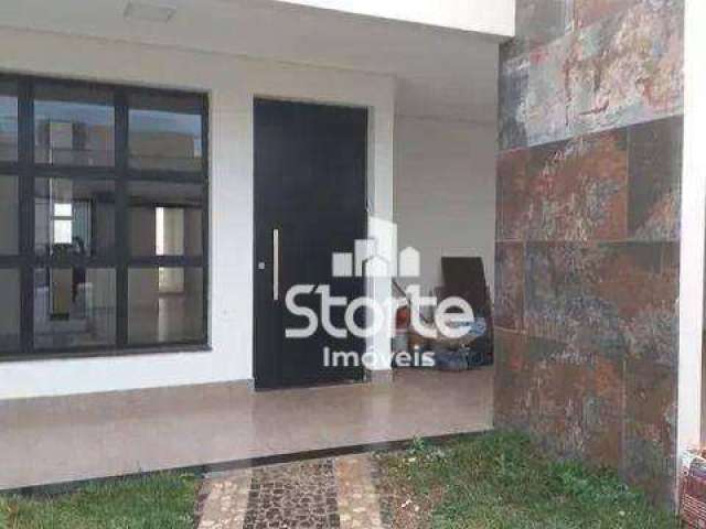 Casa alto padrão com 3 dormitórios à venda, 162m² por R$ 730.000 - Shopping  Park - Uberlândia/MG