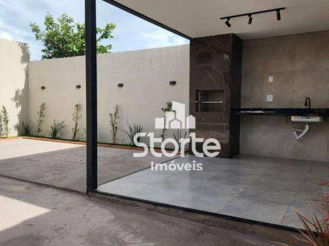 Casa com 3 dormitórios à venda, 127 m² por R$ 480.000,00 - Jardim Holanda - Uberlândia/MG