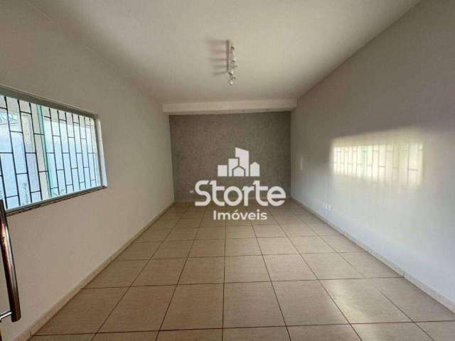 Casa com 3 dormitórios à venda, 220 m² por R$ 750.000,00 - Santa Mônica - Uberlândia/MG