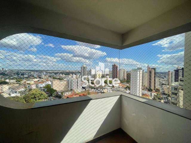 Apartamento no ultimo andar com 4/4 localizado no centro de uberlândia com vista privilegiada por r$ 850.000,00