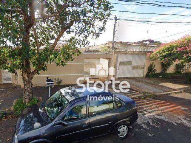 Casa com 3 dormitórios à venda, 150 m² por R$ 690.000,00 - Vigilato Pereira - Uberlândia/MG