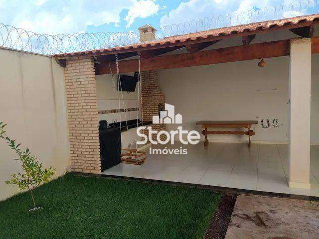 Casa com 2 dormitórios à venda, 115 m² por R$ 340.000,00 - Fruta do Conde - Uberlândia/MG