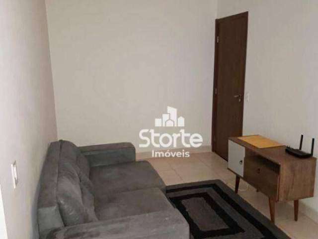 Apartamento com 2 dormitórios à venda, 42 m² por R$ 150.000,00 - Laranjeiras - Uberlândia/MG