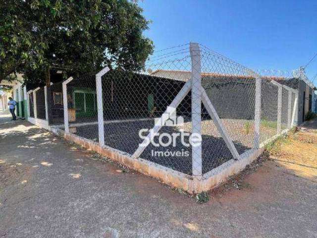 Ponto Comercial/Loja à venda em avenida e de esquina por R$ 325.000 - Jardim Canaã - Uberlândia/MG