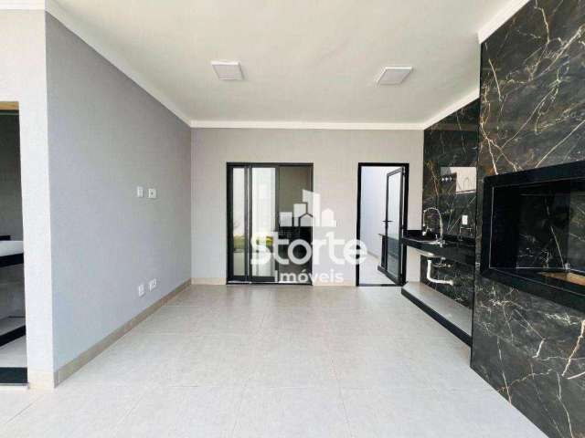 Casa com 3 dormitórios à venda, 135 m² por R$ 820.000,00 - Novo Mundo - Uberlândia/MG