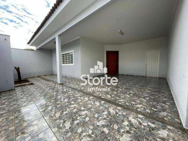 Casa com 3 dormitórios à venda, 161 m² por R$ 600.000,00 - Granada - Uberlândia/MG