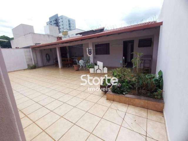 Casa para alugar, 166 m² por R$ 4.000/mês - Santa Mônica - Uberlândia/MG