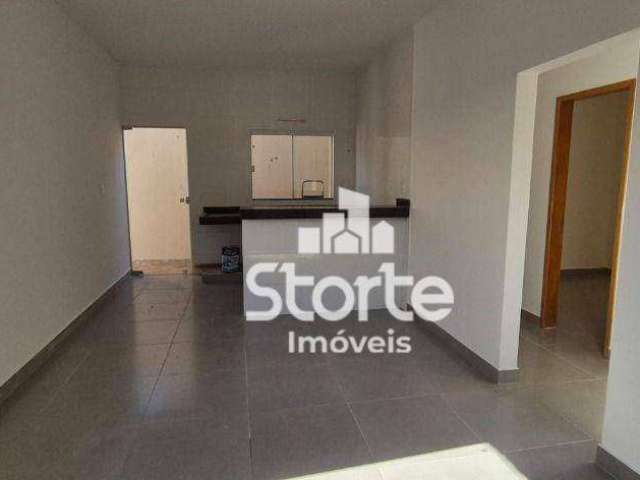 Casa com 3 dormitórios à venda, 72m² por R$ 340.000 - Pacaembu - Uberlândia/MG