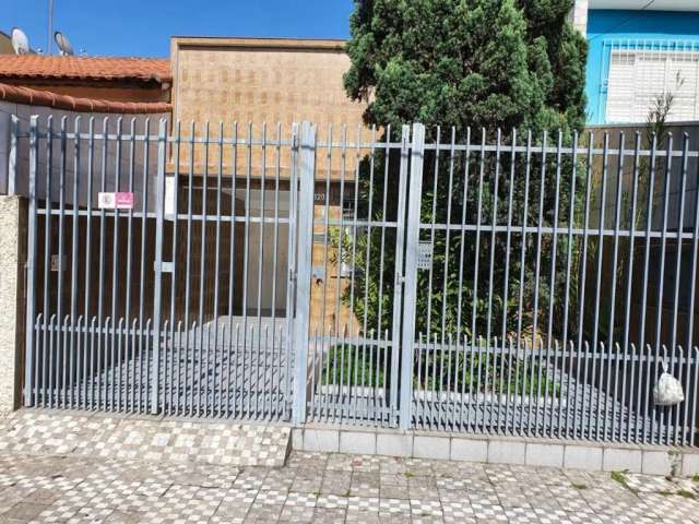 Casa Comercial Consultório Odontológico - Monte Castelo - 2 Dorm. - 65m²