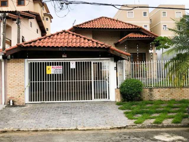 Casa Residencial Ampla para Locação no Jardim das Industrias - Excelente localização.