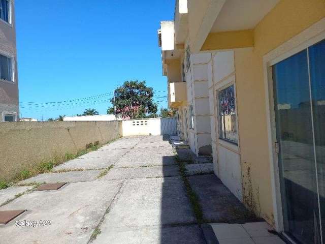 Apartamento com 2 quartos à venda na Rua Félix Pacheco, 1269, Enseada das Gaivotas, Rio das Ostras, 55 m2 por R$ 170.000