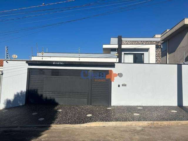 Casa com 3 dormitórios à venda, 242 m² por R$ 1.484.000,00 - Parque dos Servidores - Paulínia/SP