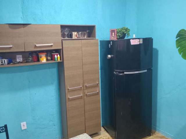 Vendo casa e quitinete no sampaio/eng novo