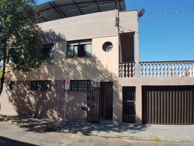 Casa com 3 quartos à venda na Rua Doutor Sebastião de Andrade, Eldorado, Juiz de Fora, 185 m2 por R$ 500.000