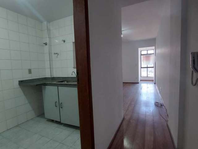 Apartamento com 1 quarto à venda na Avenida dos Andradas, Centro, Juiz de Fora, 45 m2 por R$ 230.000