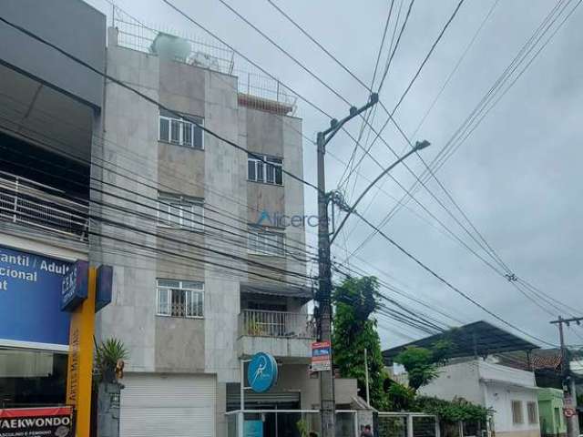 Apartamento com 3 quartos à venda na Rua Morais e Castro, Alto dos Passos, Juiz de Fora, 75 m2 por R$ 290.000