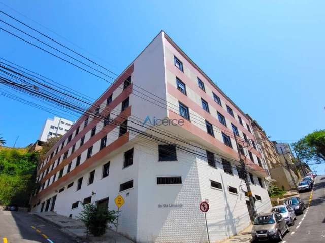 Apartamento com 3 quartos para alugar na Rua Francisco Vale, Centro, Juiz de Fora, 85 m2 por R$ 1.300