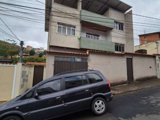 Casa com 1 quarto para alugar na Rua Francisco Henriques, Santa Luzia, Juiz de Fora por R$ 650