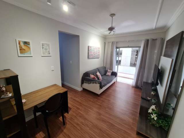 Lindo apartamento a poucos metros do mar! Próximo da roda gigante