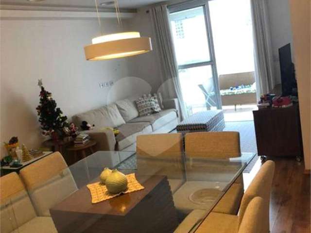 Apartamento com 3 quartos à venda em Centro - SP