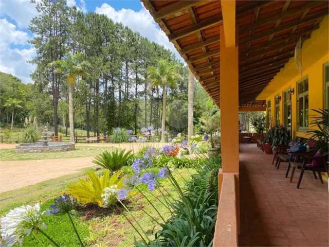 Fazenda com 8 quartos à venda em Do Carmo (canguera) - SP