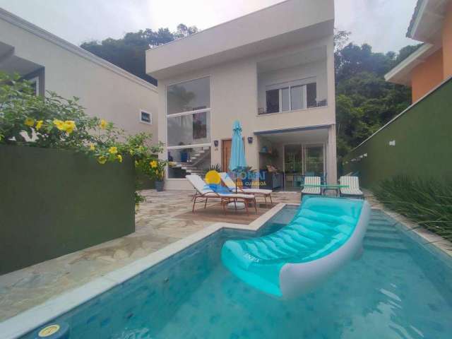 Casa com 4 dormitórios à venda, 250 m² por R$ 2.500.000,00 - Balneário Praia do Pernambuco - Guarujá/SP