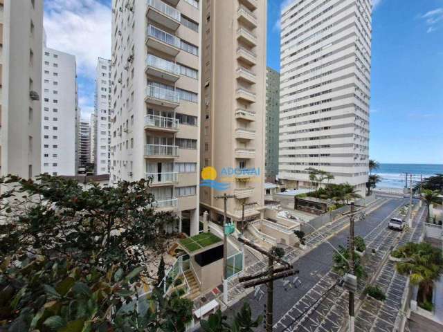 Apartamento na quadra do mar com vistas à venda - Praia das Pitangueiras - Guarujá/SP