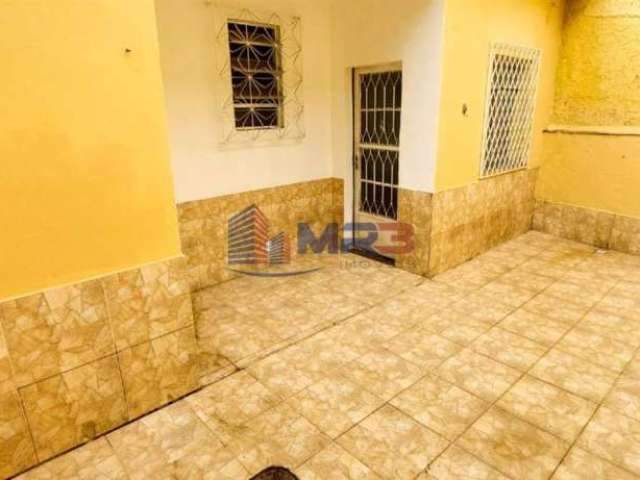 Casa em condomínio fechado com 2 quartos à venda na Rua Virgínia Vidal, 242 fundos, Tanque, Rio de Janeiro, 57 m2 por R$ 180.000