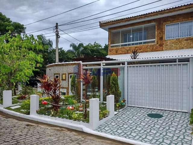 Casa em condomínio fechado com 5 quartos à venda na Rua Maria de Fátima Gouvêa, Casa 4, Vargem Pequena, Rio de Janeiro, 204 m2 por R$ 1.100.000