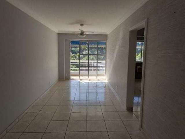 Apartamento com 2 quartos para alugar na Estrada da Covanca, 133, Tanque, Rio de Janeiro, 68 m2 por R$ 1.000