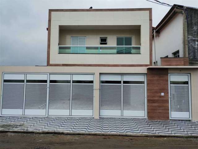 Excelente casa de condomínio térrea no Jardim Princesa, com 01 dormitório, 01 vaga de garagem.