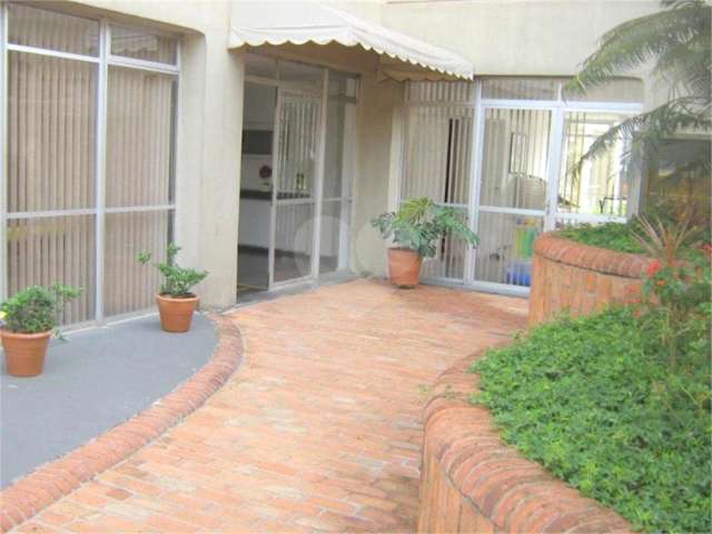 Apartamento com 02 Dormitórios na Vila Mascote para Venda.