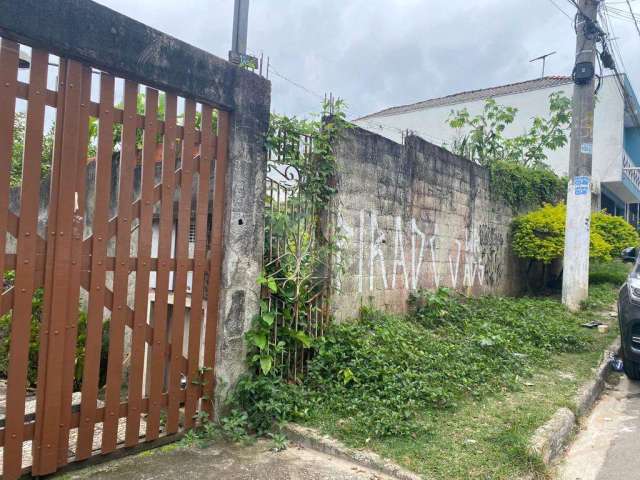 Terreno 15 x 50 em excelente localização bom pra construir galpões ou sobrados