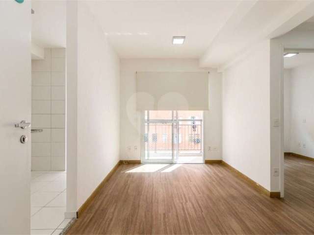 Apartamento à venda com 34m², 1 dormitório, 1 banheiro na Liberdade - São Paulo/SP