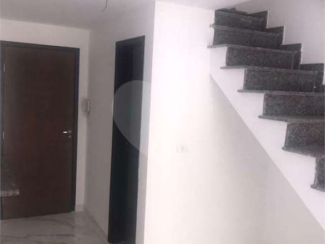 Apartamento duplex a venda de 35m² em condomínio novo pronto para morar!