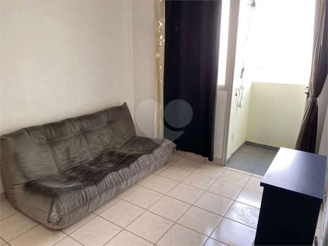 Apartamento 01 dormitório Aclimação , ao lado metrô