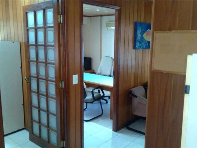 Sala Comercial e 2 banheiros à Venda, 52 m² - Perdizes, São Paulo - SP